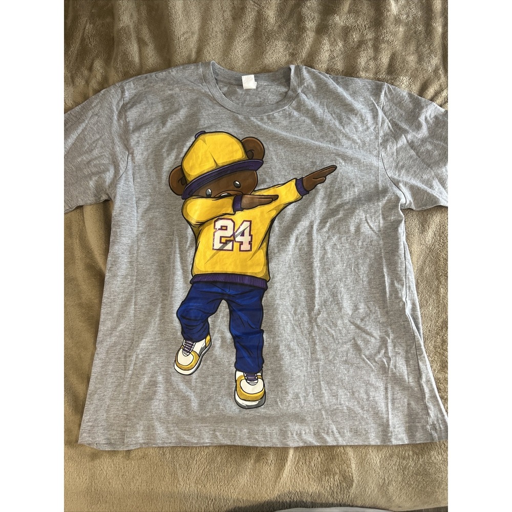 Kobe Byrant Shirt Mens XL Los Angeles‎ Lakers Bear #24 Gray